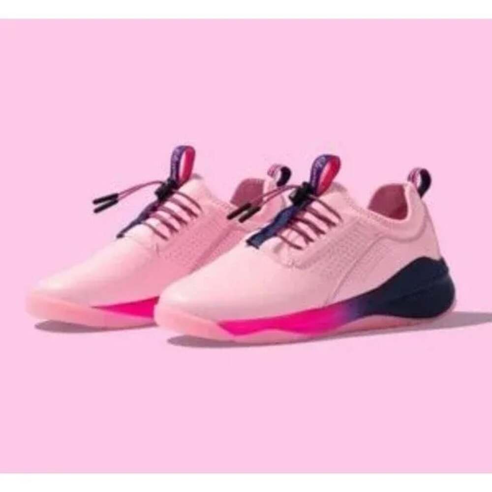 Clove Classic Ltd Ed Miami Nights Flamingo Nursing Shoes Size Women’s 8.5/Men’s